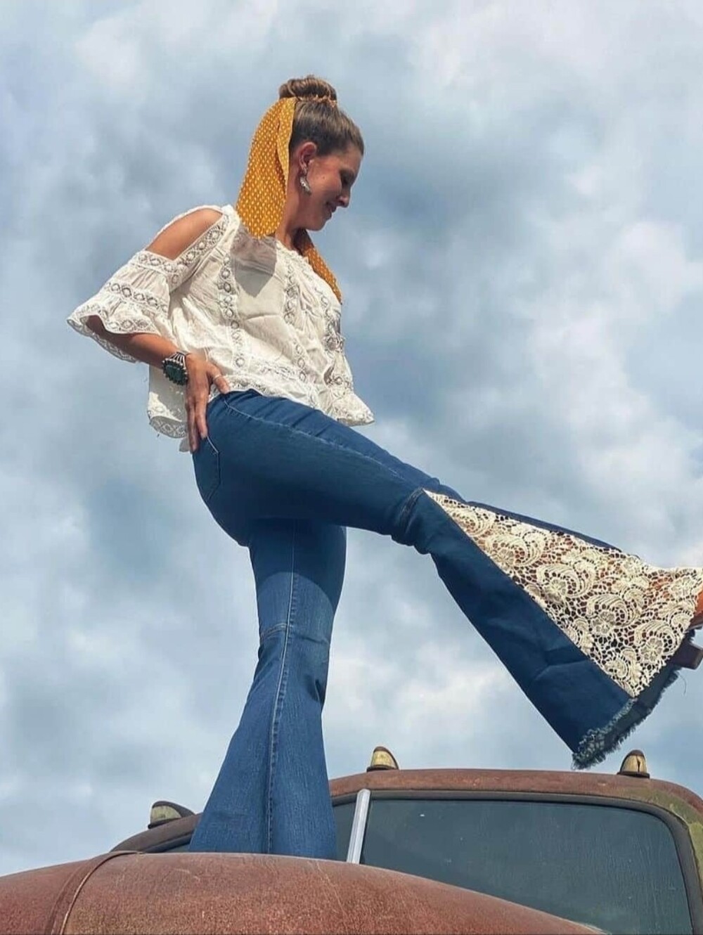 Rare Home Folk bohemian-style lace panel flare jeans